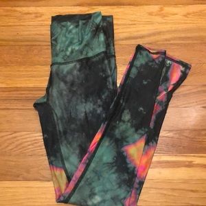 Teeki yoga pants size SM